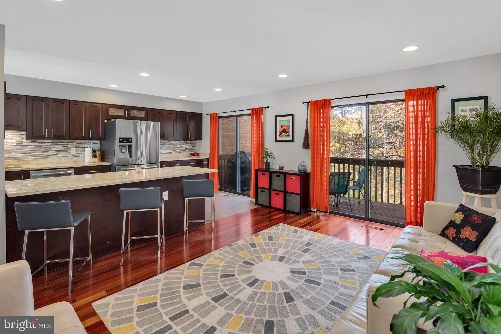 2054 Swans Neck Way Reston, VA 20191 - Photo 6 of 33