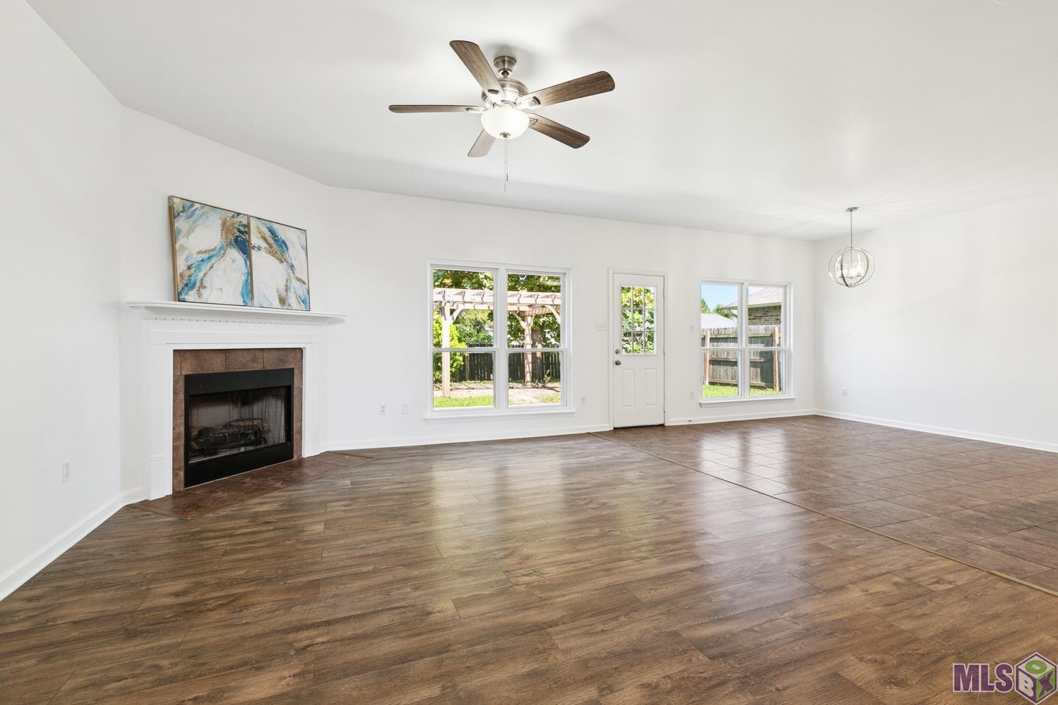 5191 Hemingway Drive Darrow, LA 70725 - Photo 3 of 29