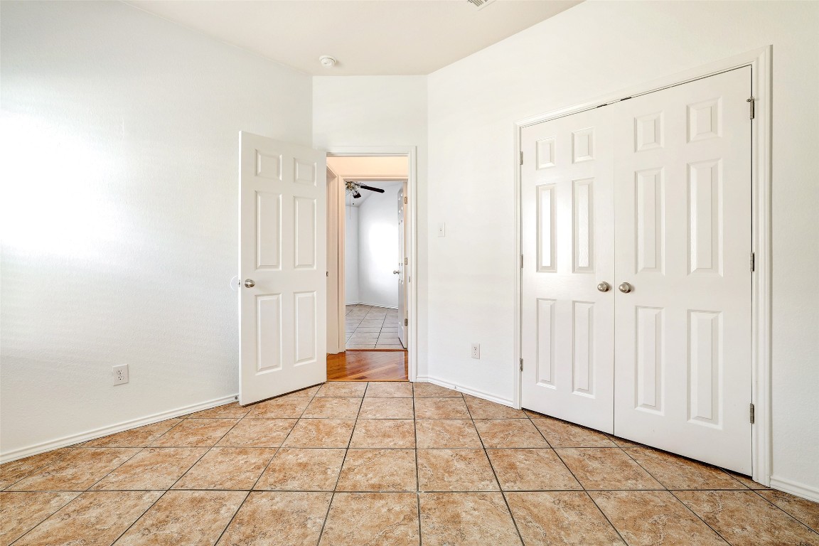 1517 Rainbow Parke Drive Round Rock, TX 78665 - Photo 28 of 38 a view of an empty room