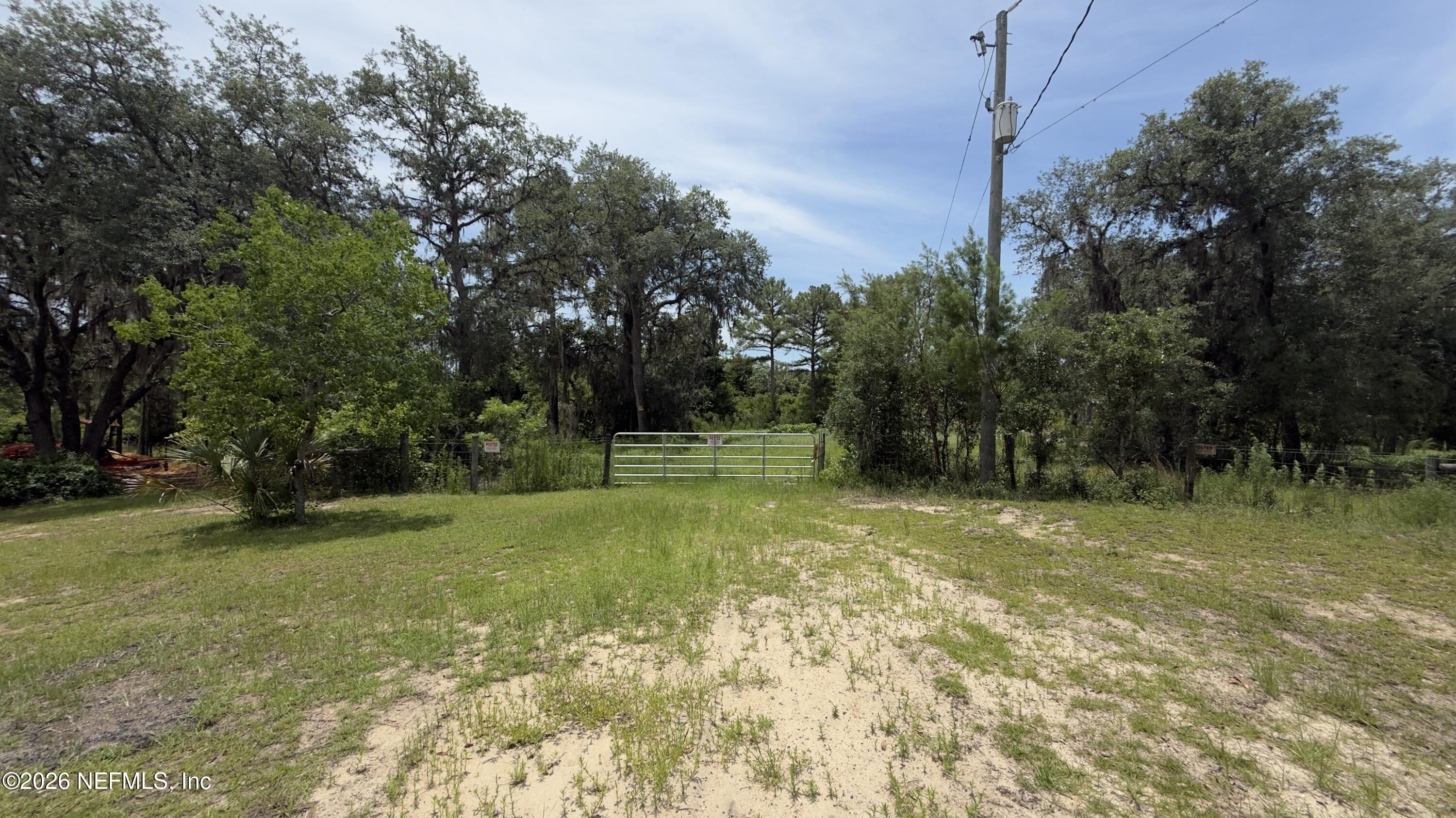 113 Spruce Court Interlachen, FL 32148 - Photo 4 of 6 4) 71926-6a35cd8b50ab0