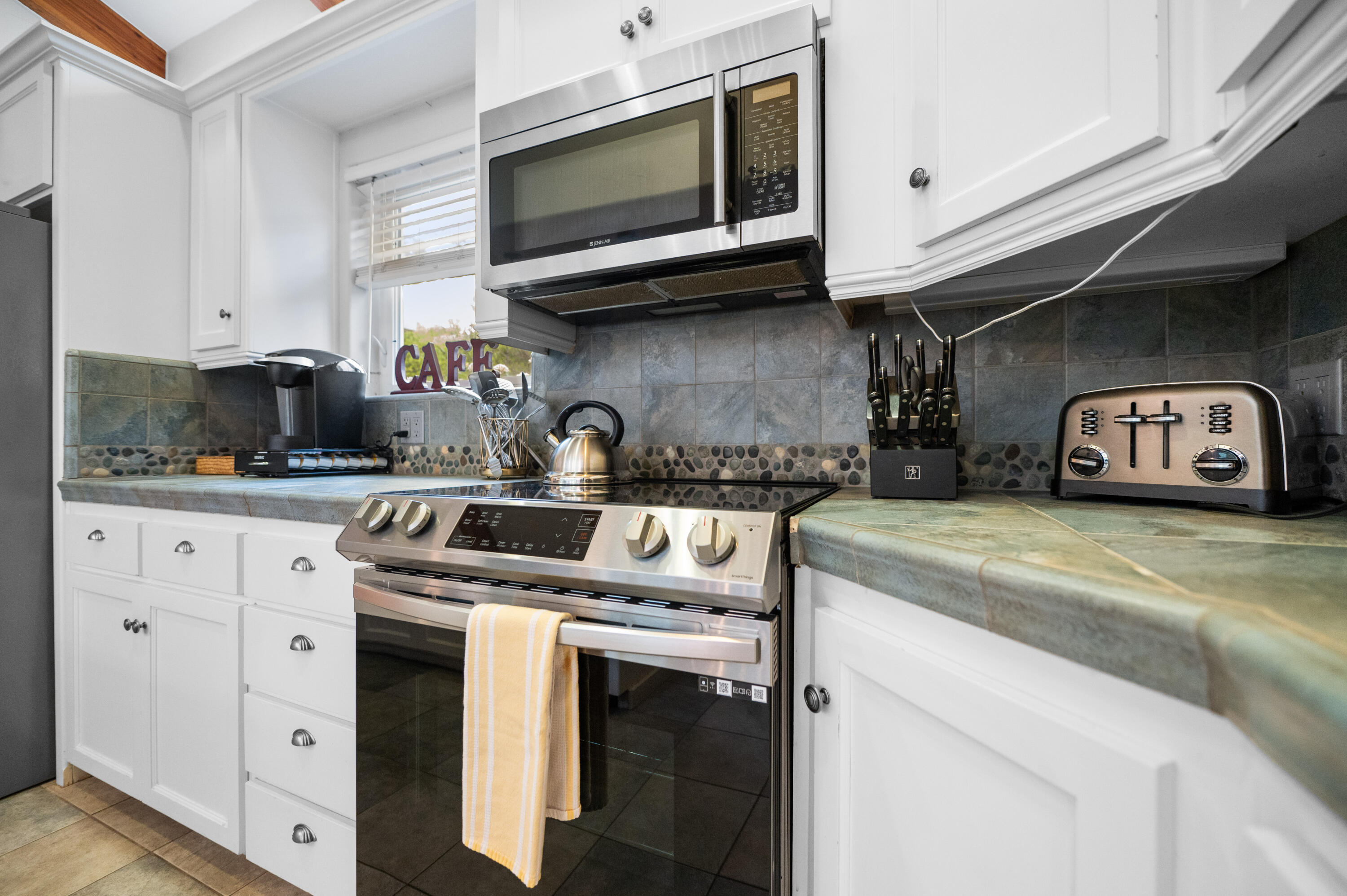 42440 Kaweah River Drive Three Rivers, CA 93271 - Photo 28 of 135 Z62_5758