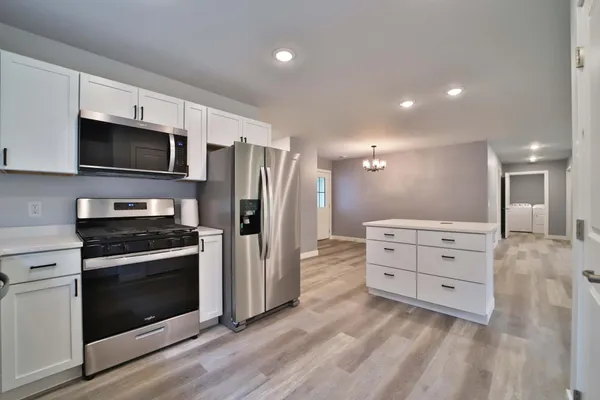$384,900 | 14729 Wildflower Drive, Baxter, MN 56425