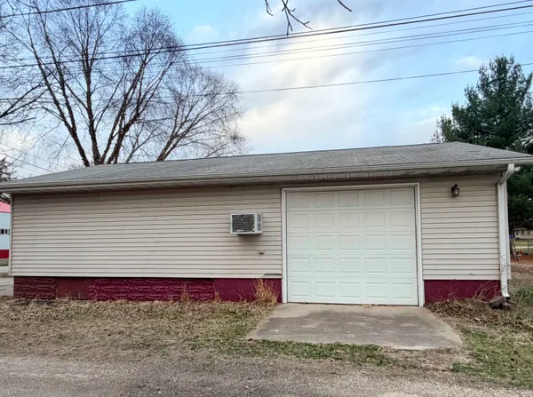 $205,000 | 603 Iris Street, Savanna, IL 61074