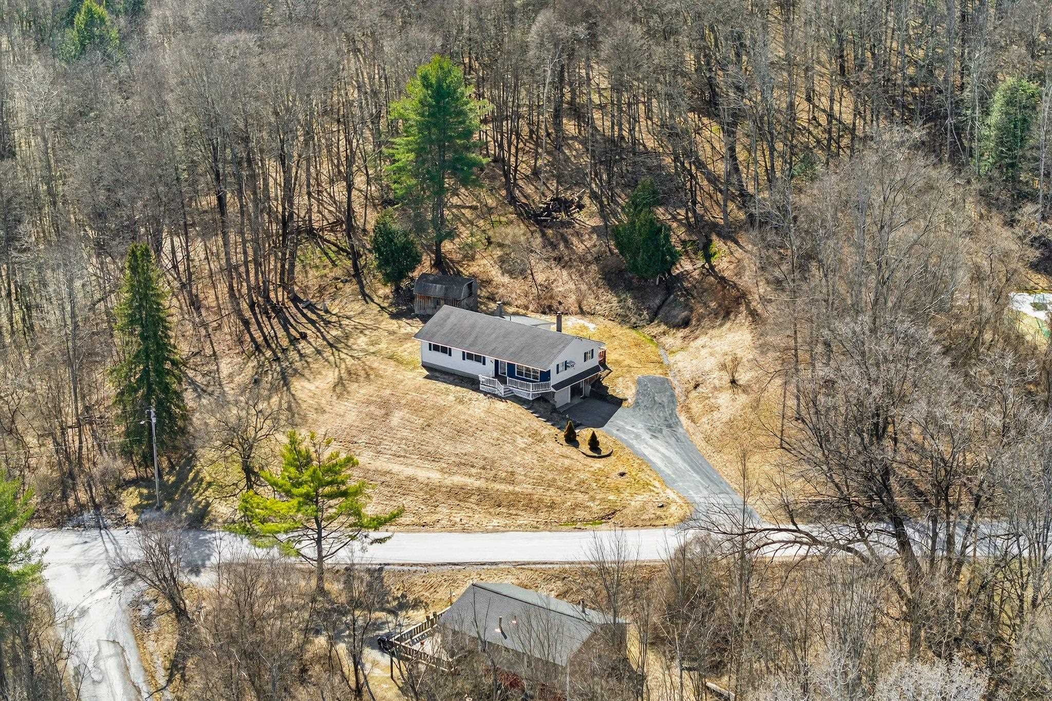 157 Skyline Drive West Rutland, VT 05777 - Photo 4 of 59