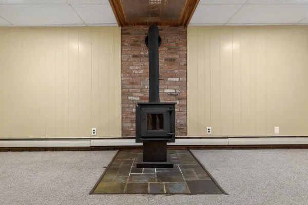 $398,000 | 157 Skyline Drive, West Rutland, VT 05777