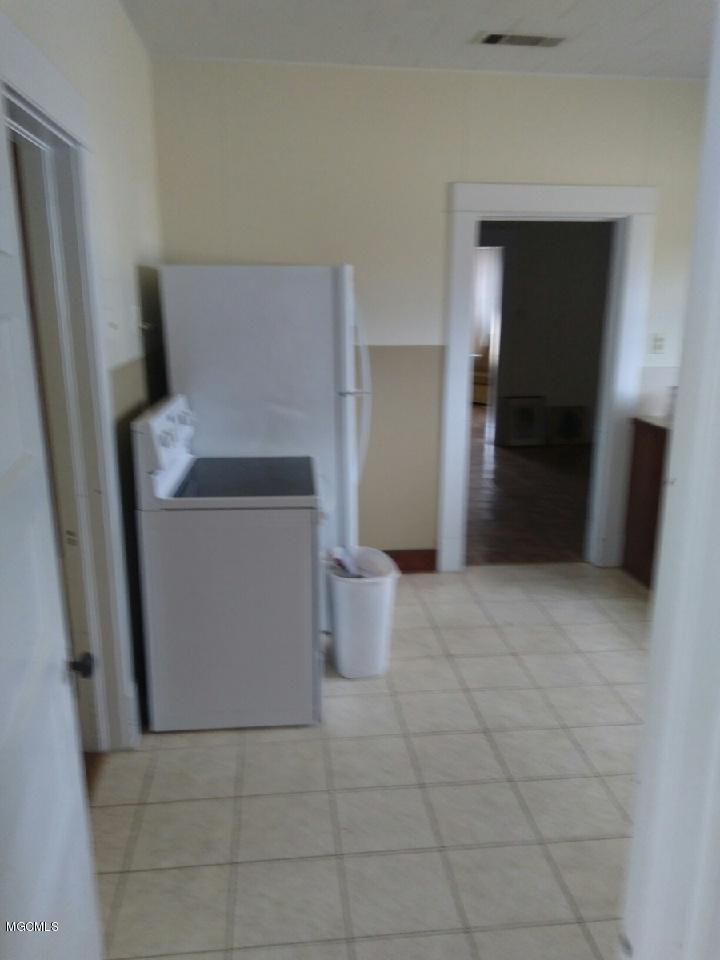 1412 Courthouse Road Gulfport, MS 39507 - Photo 14 of 20 IMG_20180116_121727819