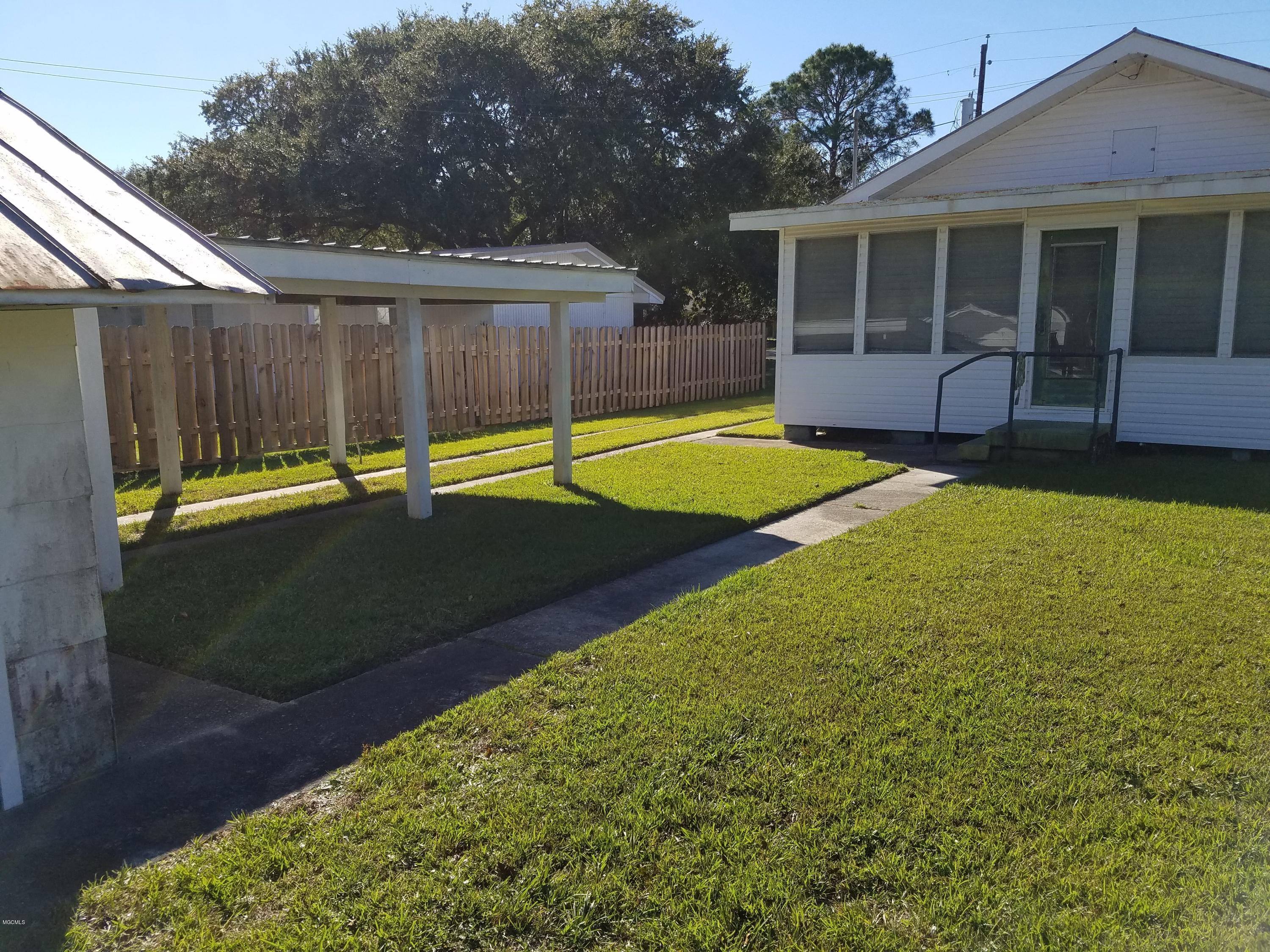 1412 Courthouse Road Gulfport, MS 39507 - Photo 8 of 20 20171119_133808