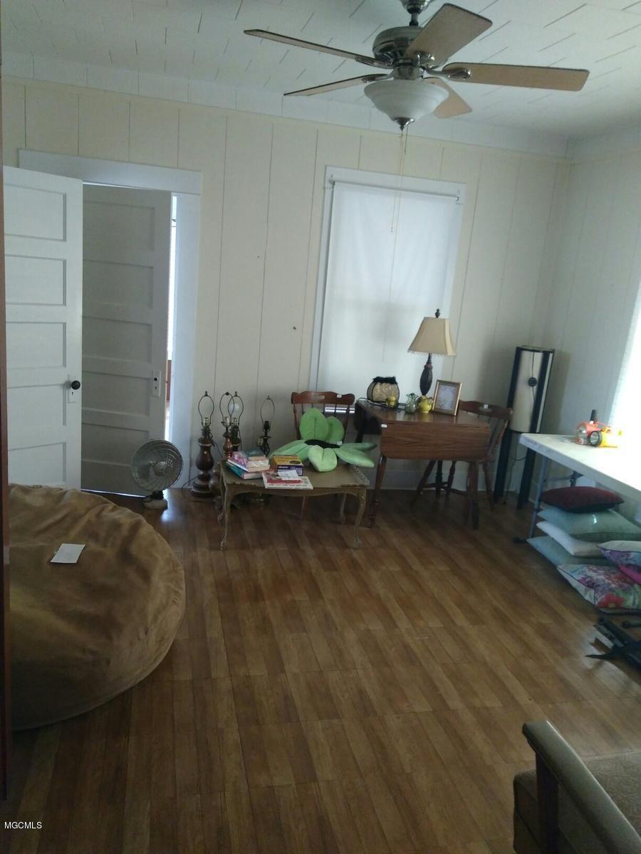 1412 Courthouse Road Gulfport, MS 39507 - Photo 9 of 20 IMG_20180116_121609543