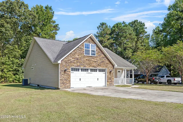 $319,900 | 278 Blue Creek Farms Drive, Jacksonville, NC 28540