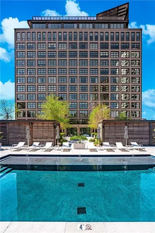 $955,000 | 1001 Julia Street, Unit 6D, New Orleans, LA 70113