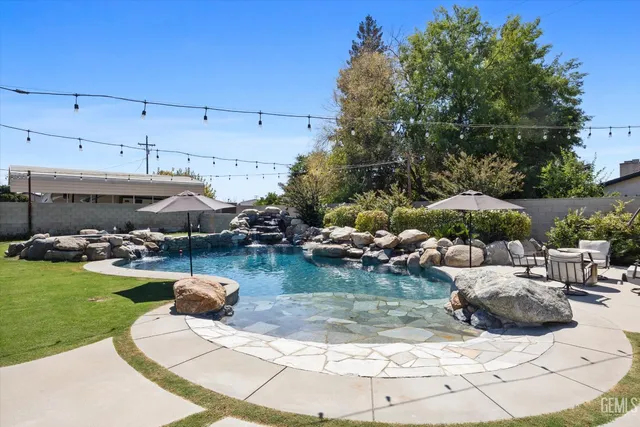 $1,050,000 | Undisclosed Address, Bakersfield, CA 93314
