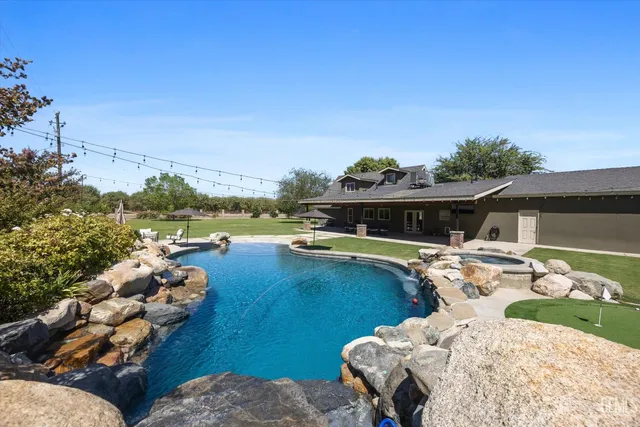 $1,050,000 | Undisclosed Address, Bakersfield, CA 93314