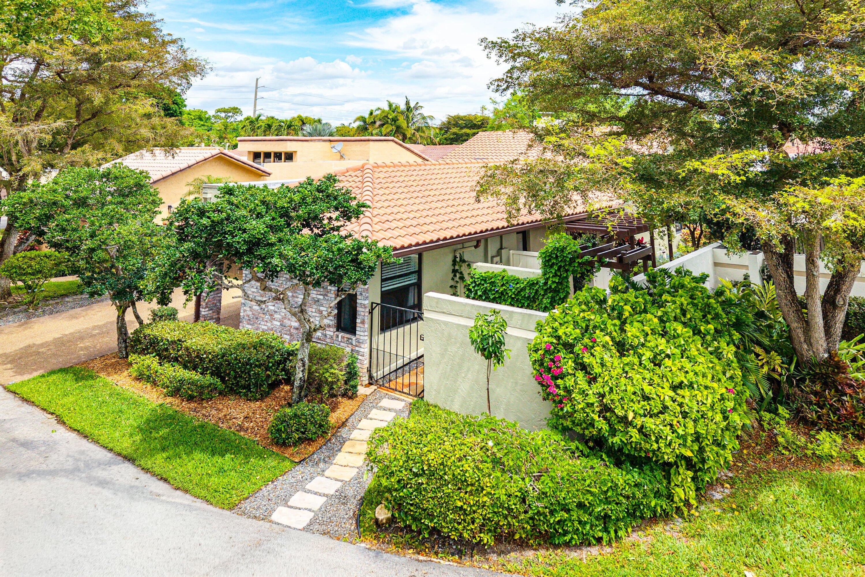 21330 Placida Terrace Boca Raton, FL 33433 - Photo 3 of 41 Aerial