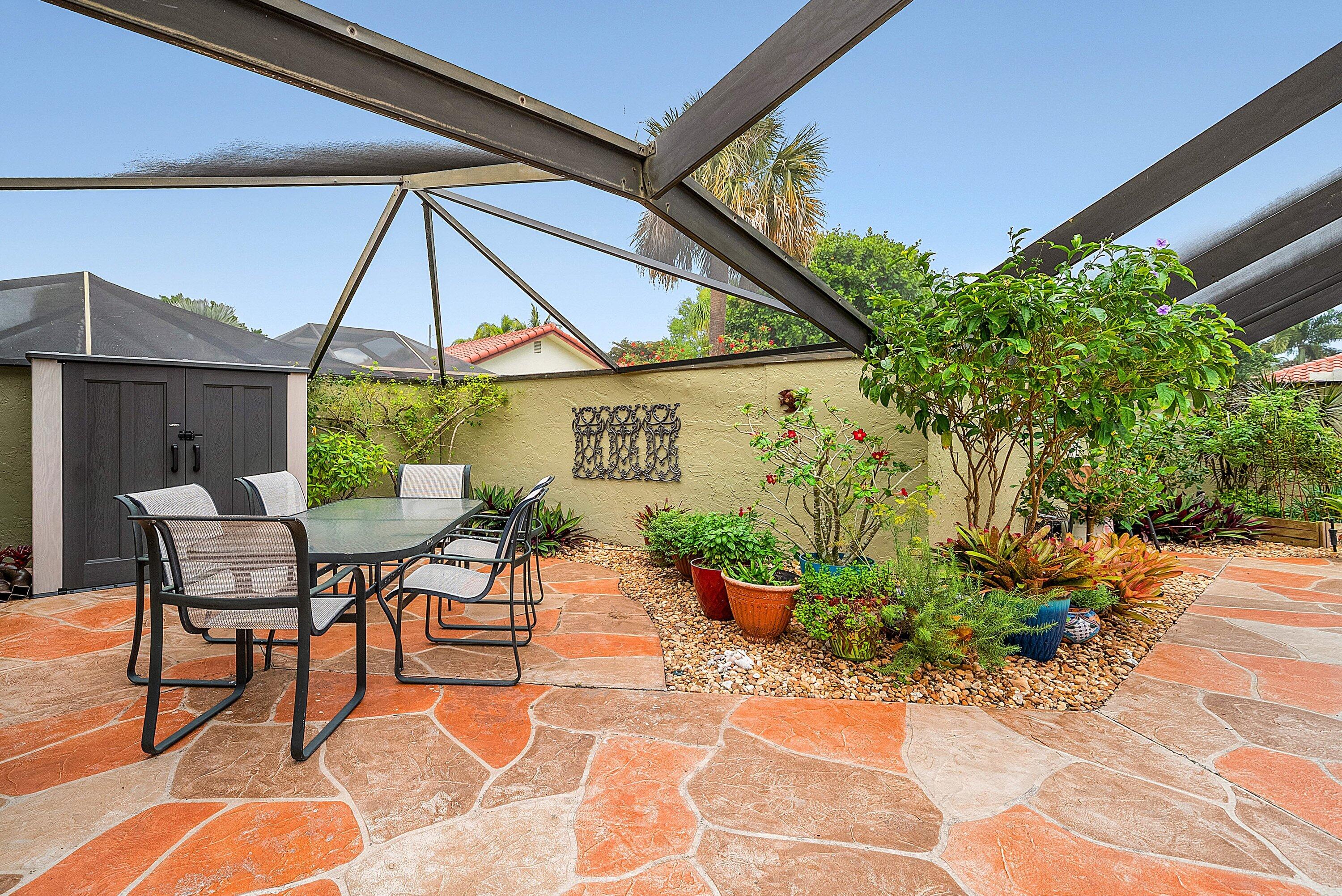 21330 Placida Terrace Boca Raton, FL 33433 - Photo 33 of 41 another sitting area