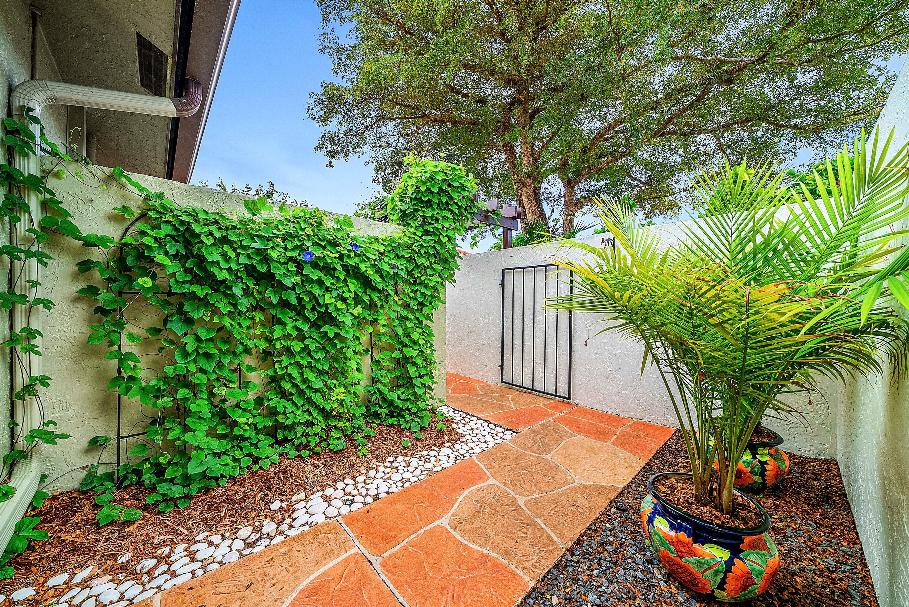 21330 Placida Terrace Boca Raton, FL 33433 - Photo 5 of 41 Side Entrance