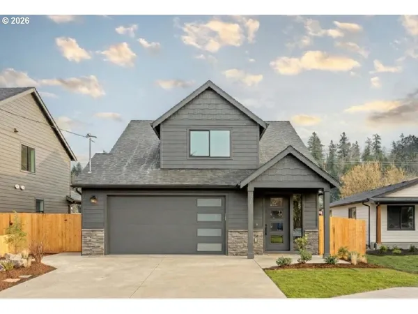 $624,900 | 407 South 1st Street, Silverton, OR 97381