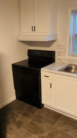 $79,999 | 1379 Rose Avenue, Benton Harbor, MI 49022