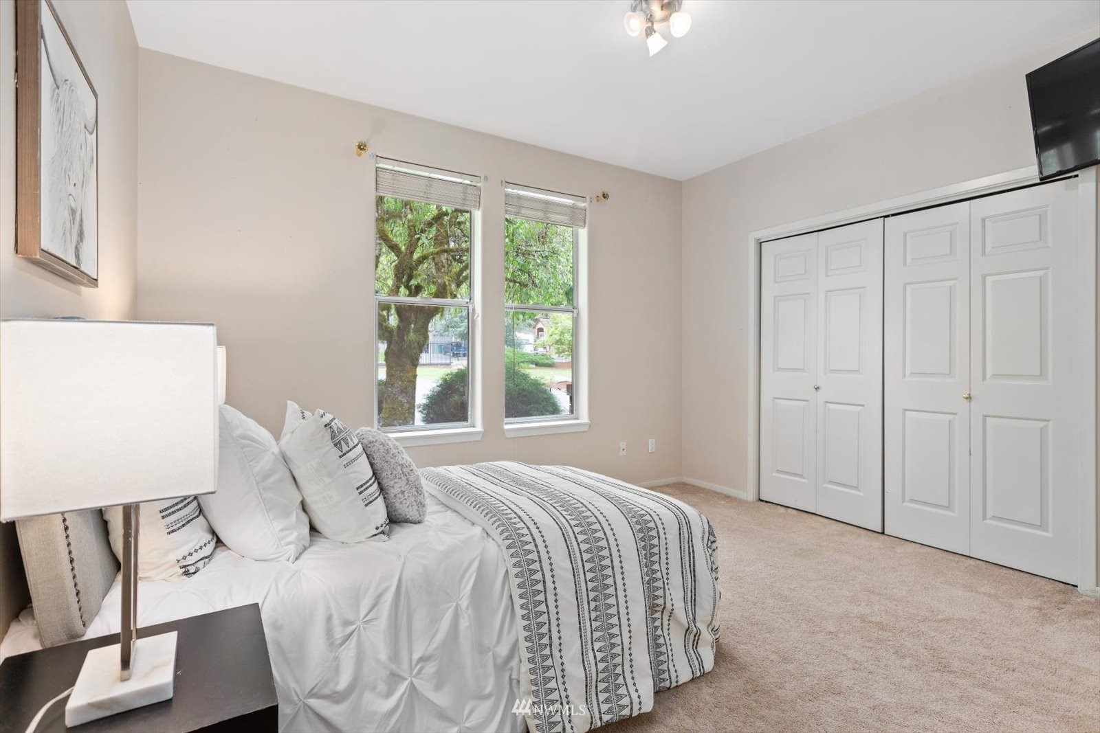 13629 3rd Drive Southeast Everett, WA 98208 - Photo 17 of 40 a bedroom with a bed and a window