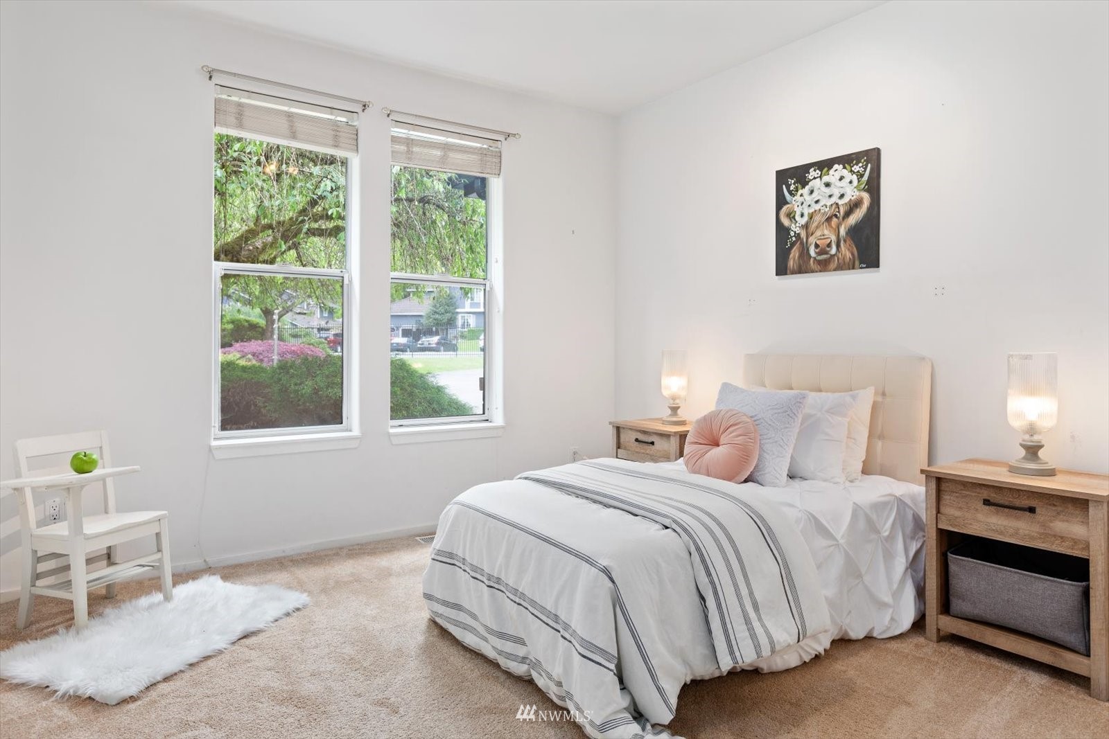 13629 3rd Drive Southeast Everett, WA 98208 - Photo 20 of 40 a bedroom with a bed and a window