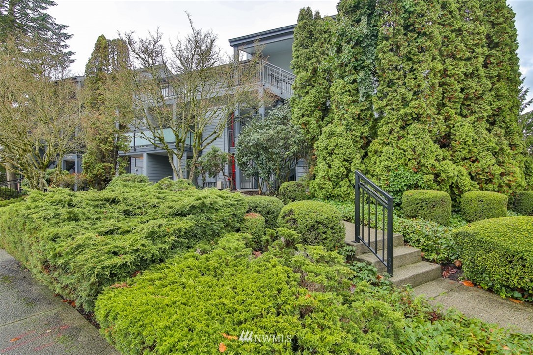 2617 Northeast 4th Street, Unit 113 Renton, WA 98056 - Photo 1 of 18