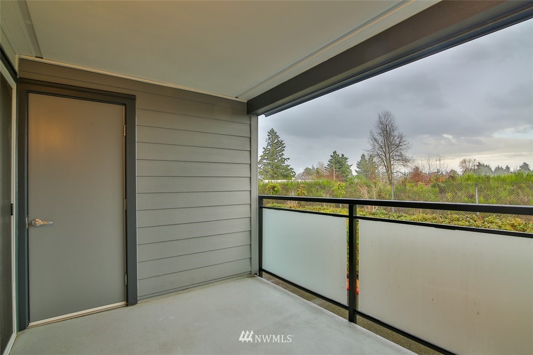2617 Northeast 4th Street, Unit 113 Renton, WA 98056 - Photo 18 of 18