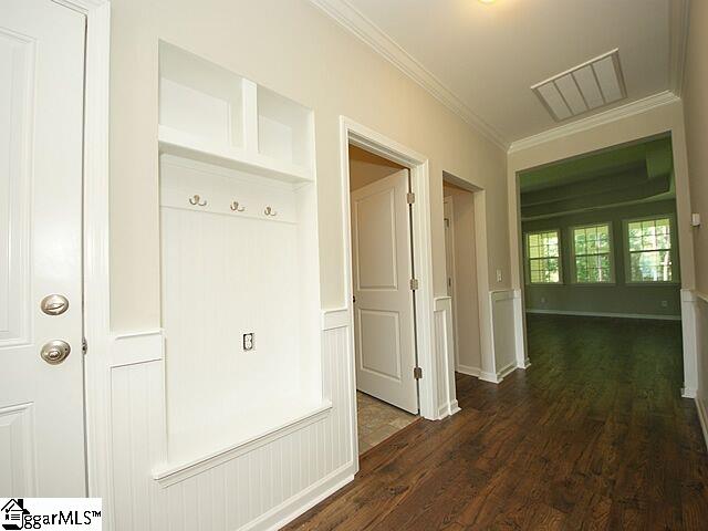 204 Buchanan Ridge Road Taylors, SC 29687 - Photo 3 of 13 Gallery Image 3