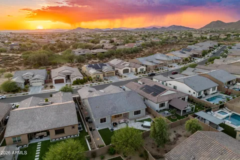 $888,000 | 32525 North 22nd Drive, Phoenix, AZ 85085
