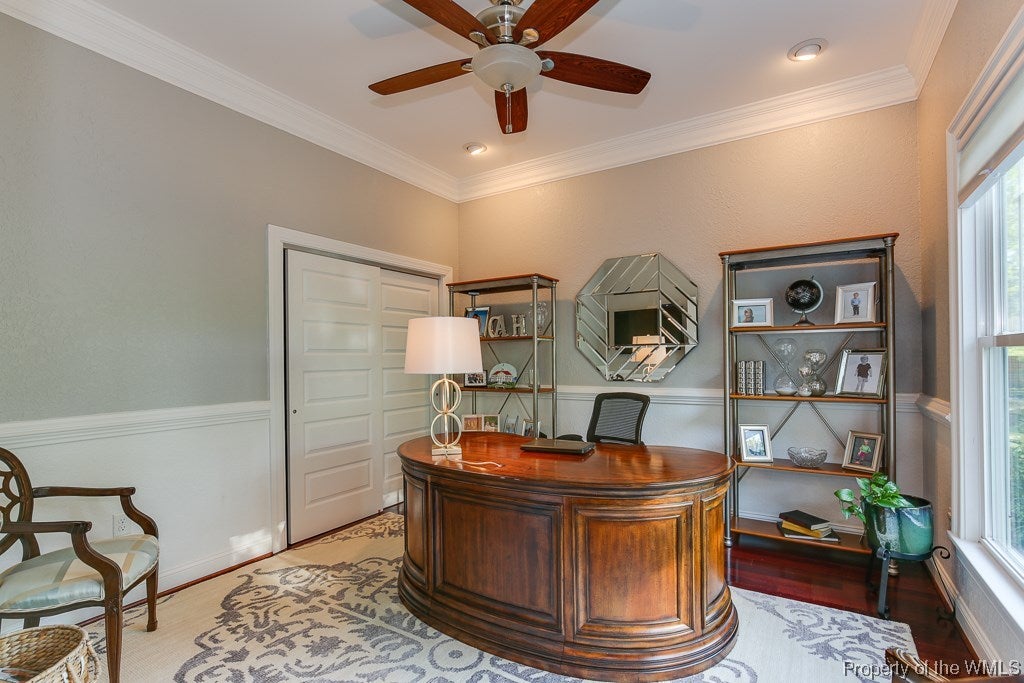 1008 Showalter Road Yorktown, VA 23692 - Photo 4 of 50 Gallery Image 4