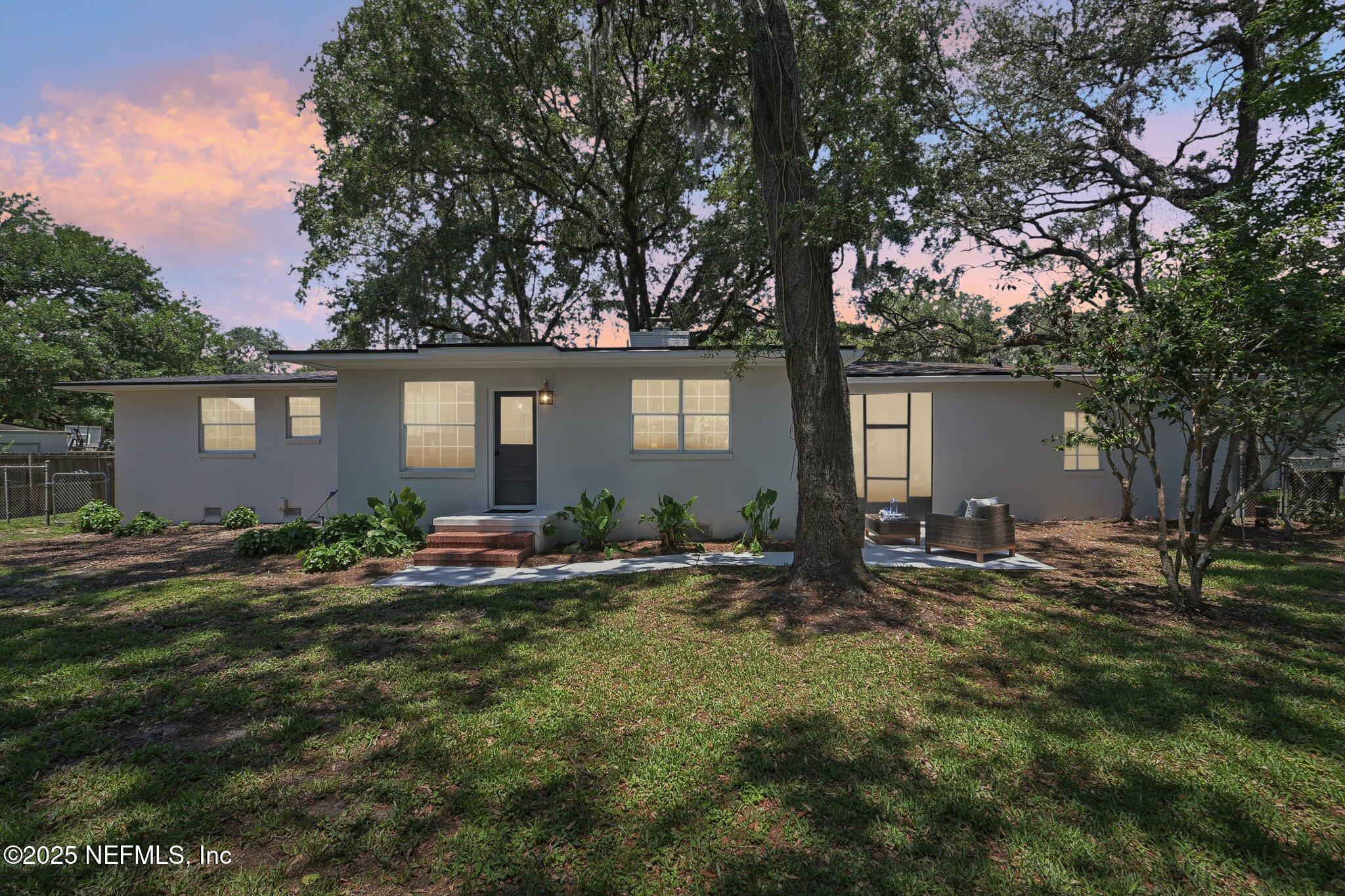 4704 Nottingham Road Jacksonville, FL 32210 - Photo 37 of 37 Twilight View