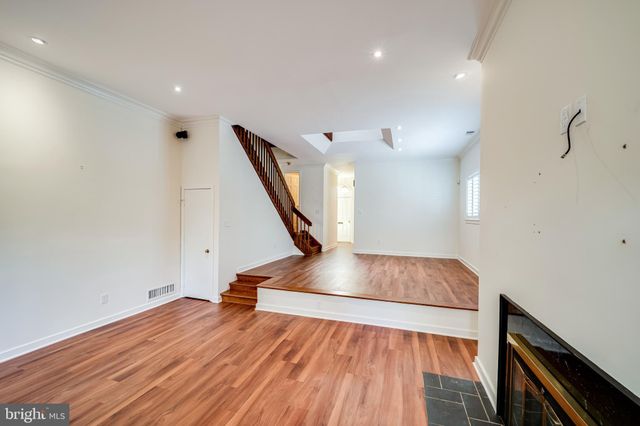 $1,165,000 | 108 North West Street, Alexandria, VA 22314