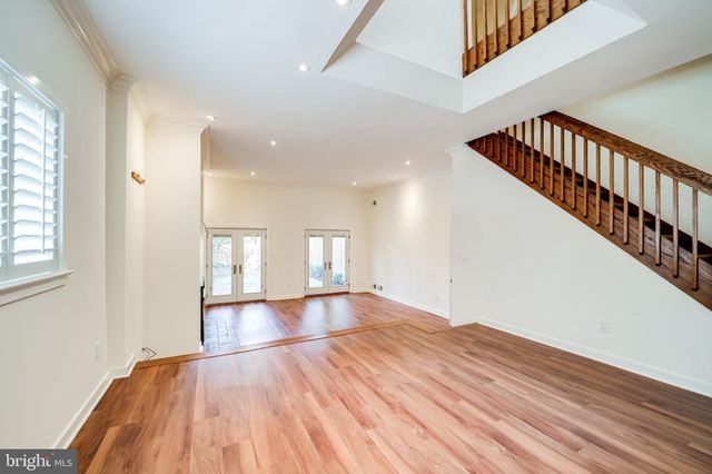 $1,165,000 | 108 North West Street, Alexandria, VA 22314