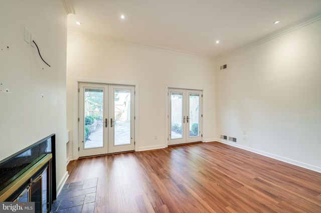 $1,165,000 | 108 North West Street, Alexandria, VA 22314