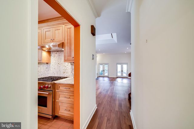 $1,165,000 | 108 North West Street, Alexandria, VA 22314