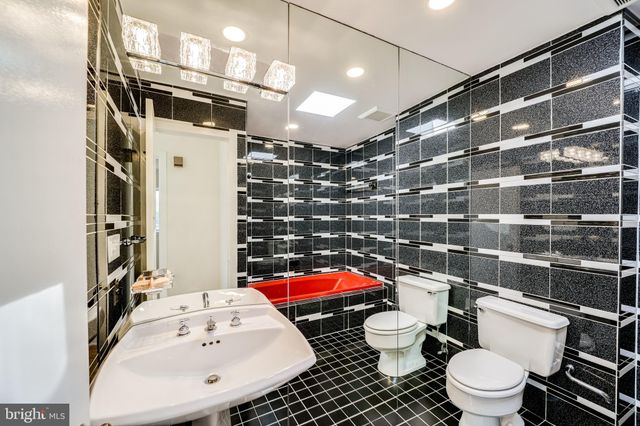 $1,165,000 | 108 North West Street, Alexandria, VA 22314