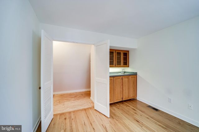 $1,165,000 | 108 North West Street, Alexandria, VA 22314