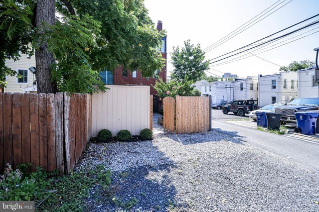 $1,165,000 | 108 North West Street, Alexandria, VA 22314