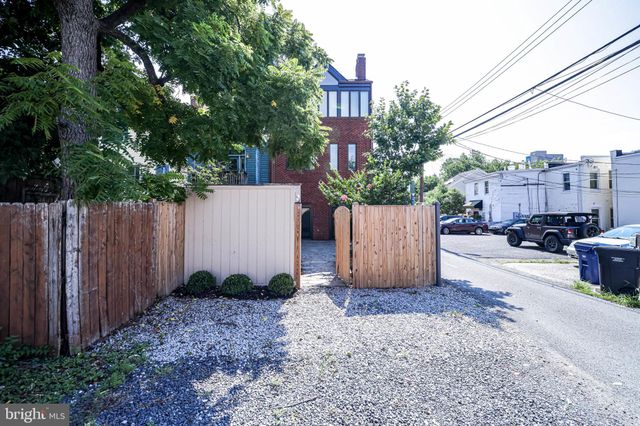 $1,165,000 | 108 North West Street, Alexandria, VA 22314