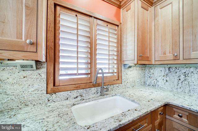 $1,165,000 | 108 North West Street, Alexandria, VA 22314