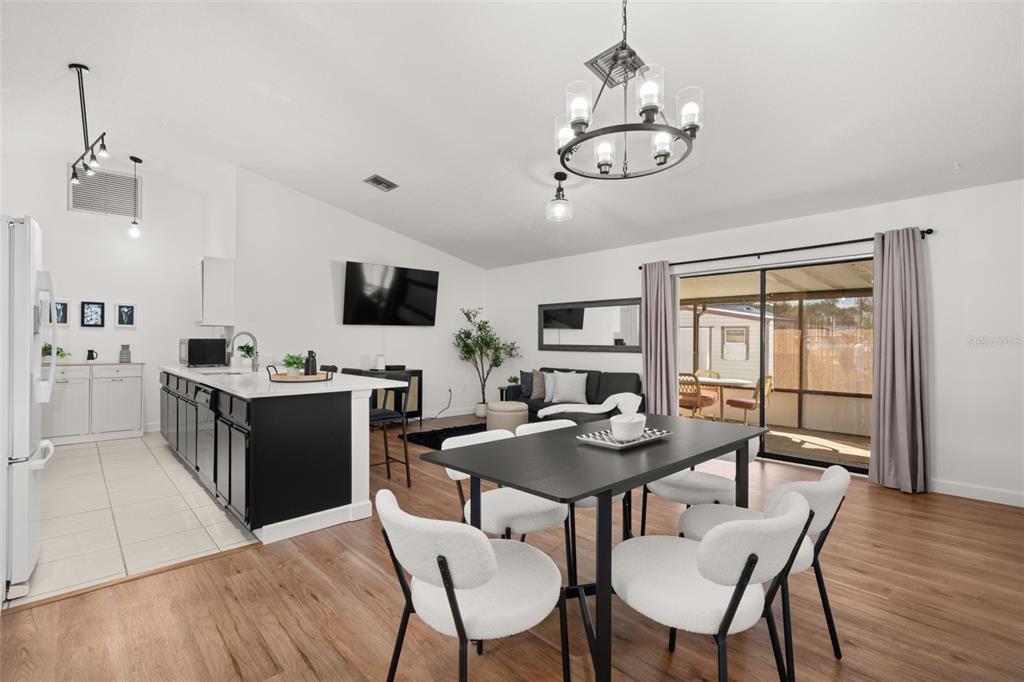 3909 El Rado Avenue Sebring, FL 33872 - Photo 11 of 53