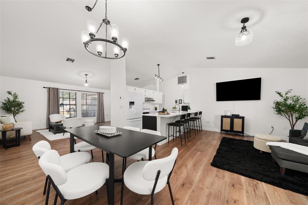 3909 El Rado Avenue Sebring, FL 33872 - Photo 12 of 53