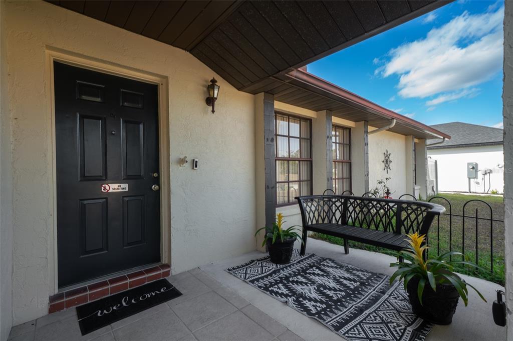 3909 El Rado Avenue Sebring, FL 33872 - Photo 4 of 53