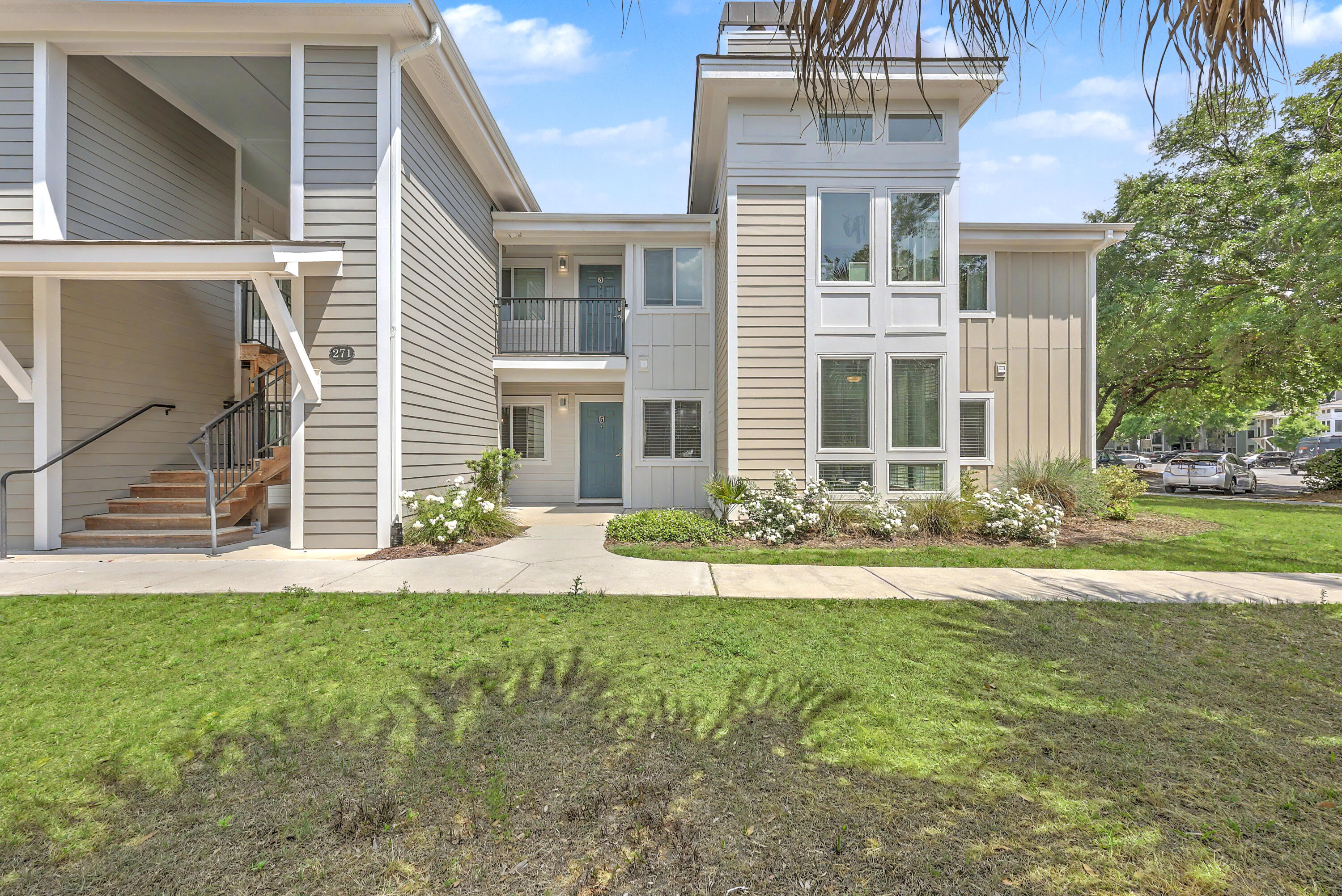 271 Alexandra Drive, Unit 6 Mount Pleasant, SC 29464 - Photo 1 of 46 ZYN_7364_65_66_67_68_69_70