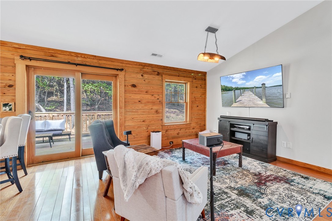 1093 Island Point Road Heathsville, VA 22473 - Photo 6 of 75