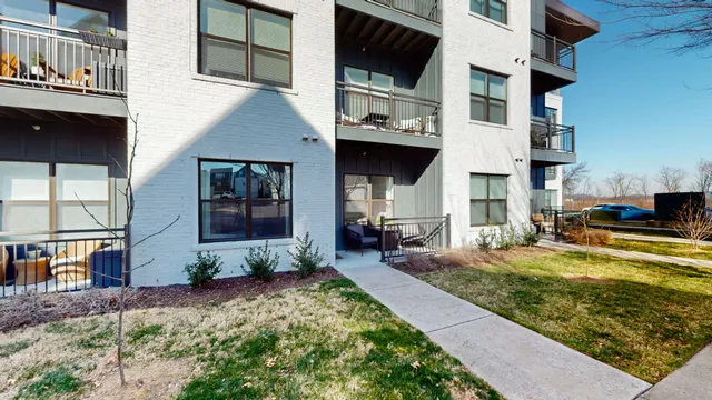 $327,900 | 1677 54th Avenue North, Unit 117, Nashville, TN 37209