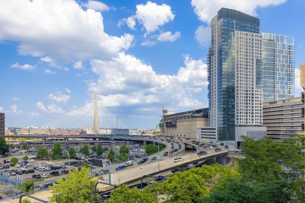 6 Whittier Place, Unit 7E Boston, MA 02114 - Photo 22 of 33 a view of a city