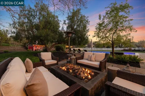 $2,890,000 | 10 Donna Lane, Danville, CA 94526