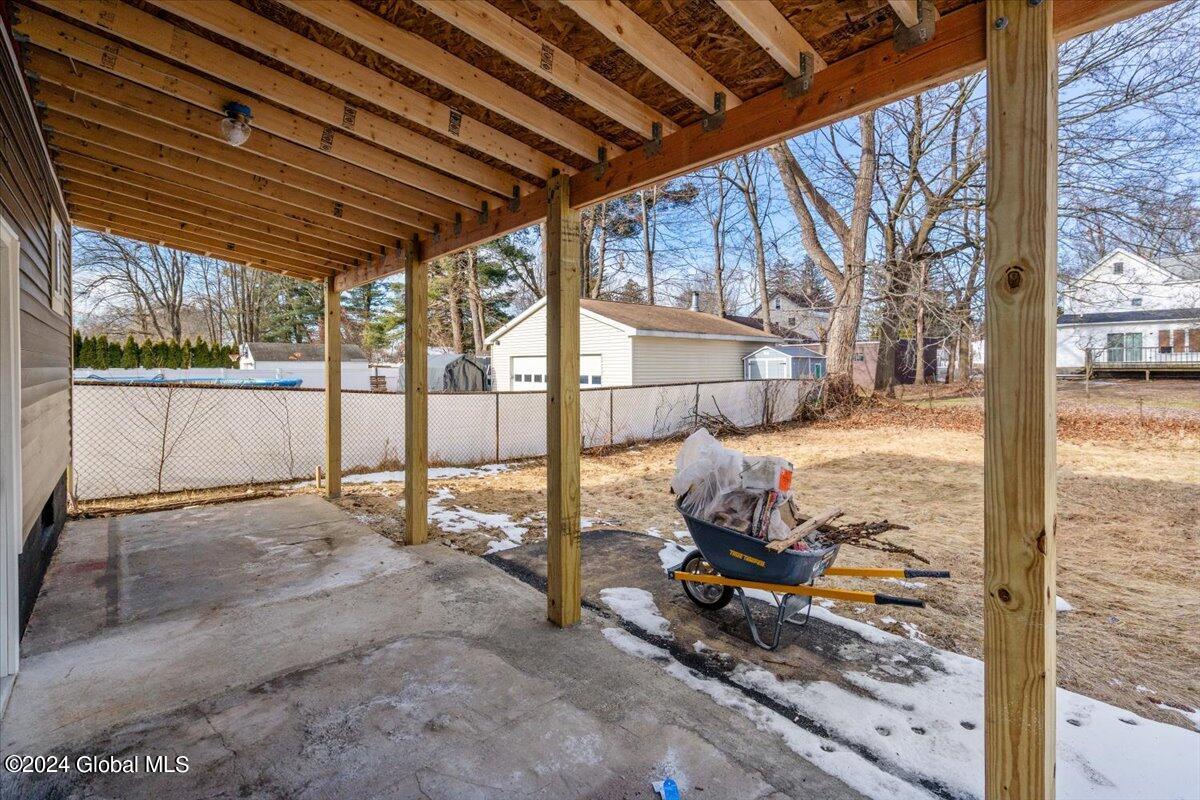 217 Chiswell Road Schenectady, NY 12304 - Photo 25 of 30 02-DSC04827