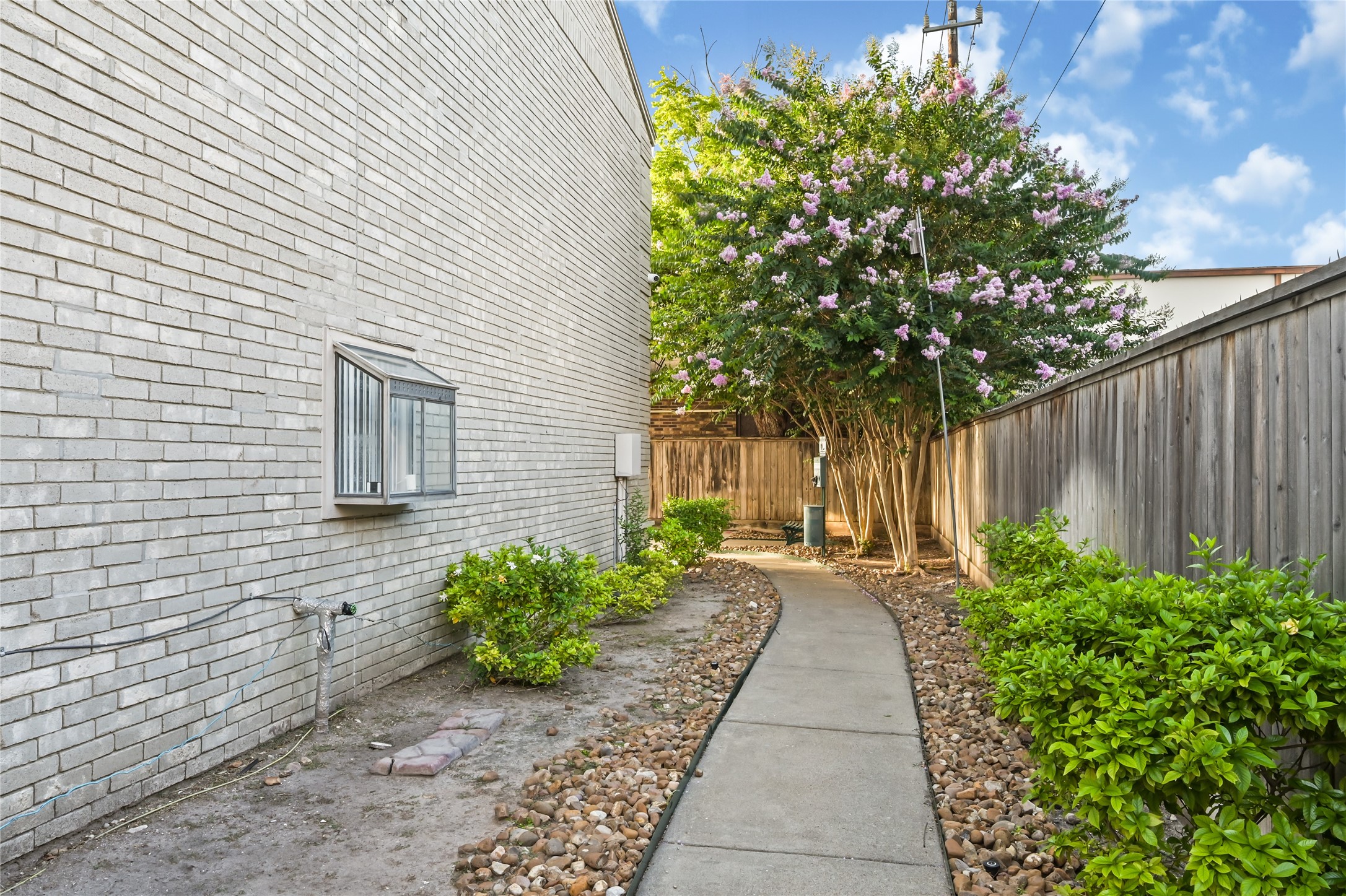 4001 Tanglewilde Street, Unit 404 Houston, TX 77063 - Photo 21 of 25