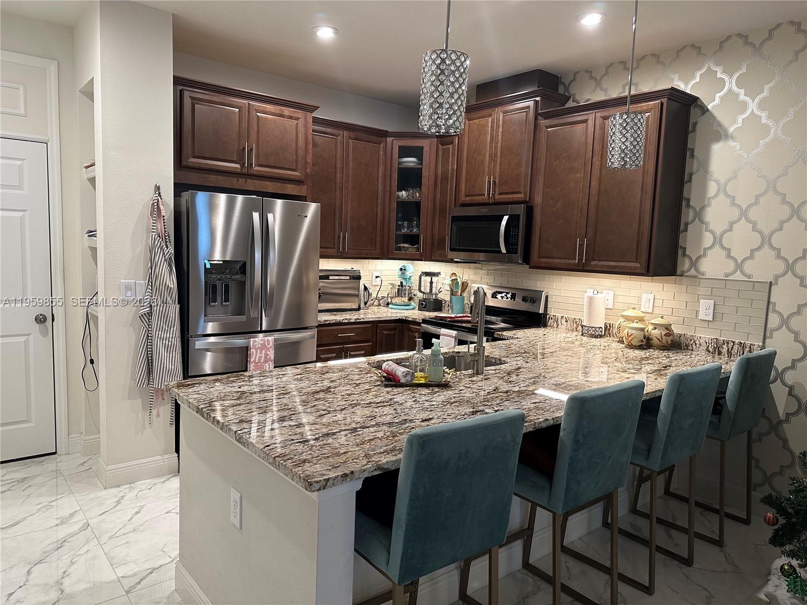 2218 Centerra Loop, Unit 2218 Kissimmee, FL 34741 - Photo 27 of 43