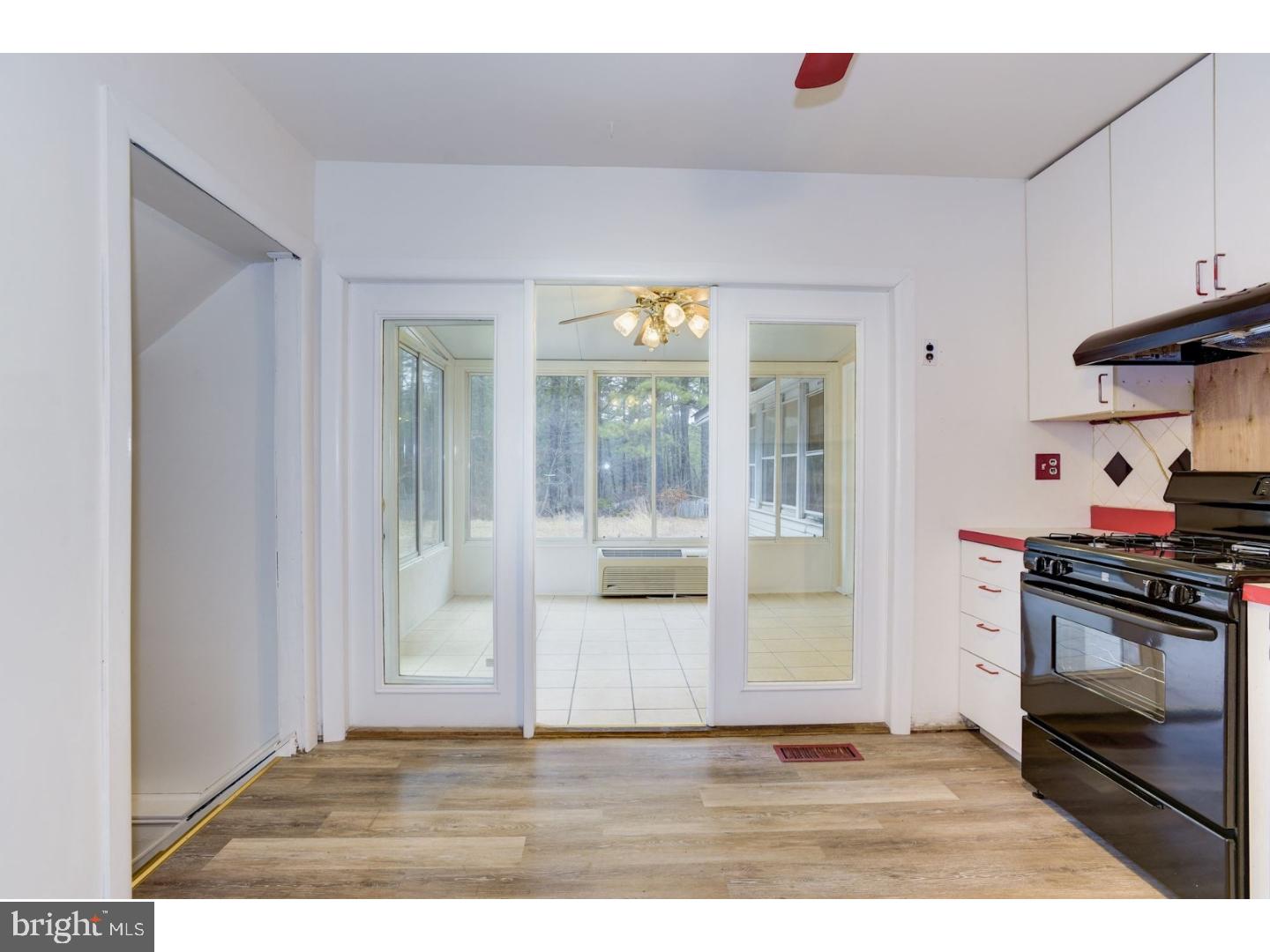 134 West Beach Road Williamstown, NJ 08094 - Photo 11 of 22 Gallery Image 11